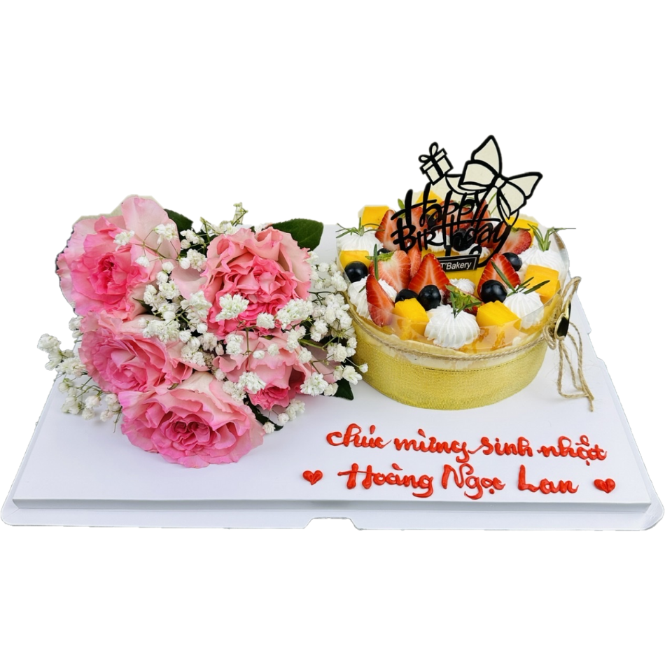 Bánh mousse chanh leo tròn kèm bó hoa hồng nhập ngoại tươi