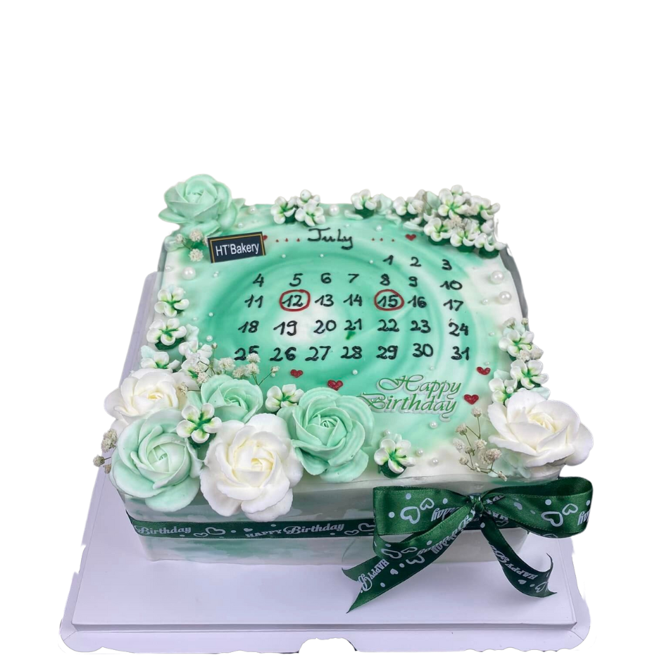 Bánh kem tươi hoa vuông xanh lá 20cm - 67